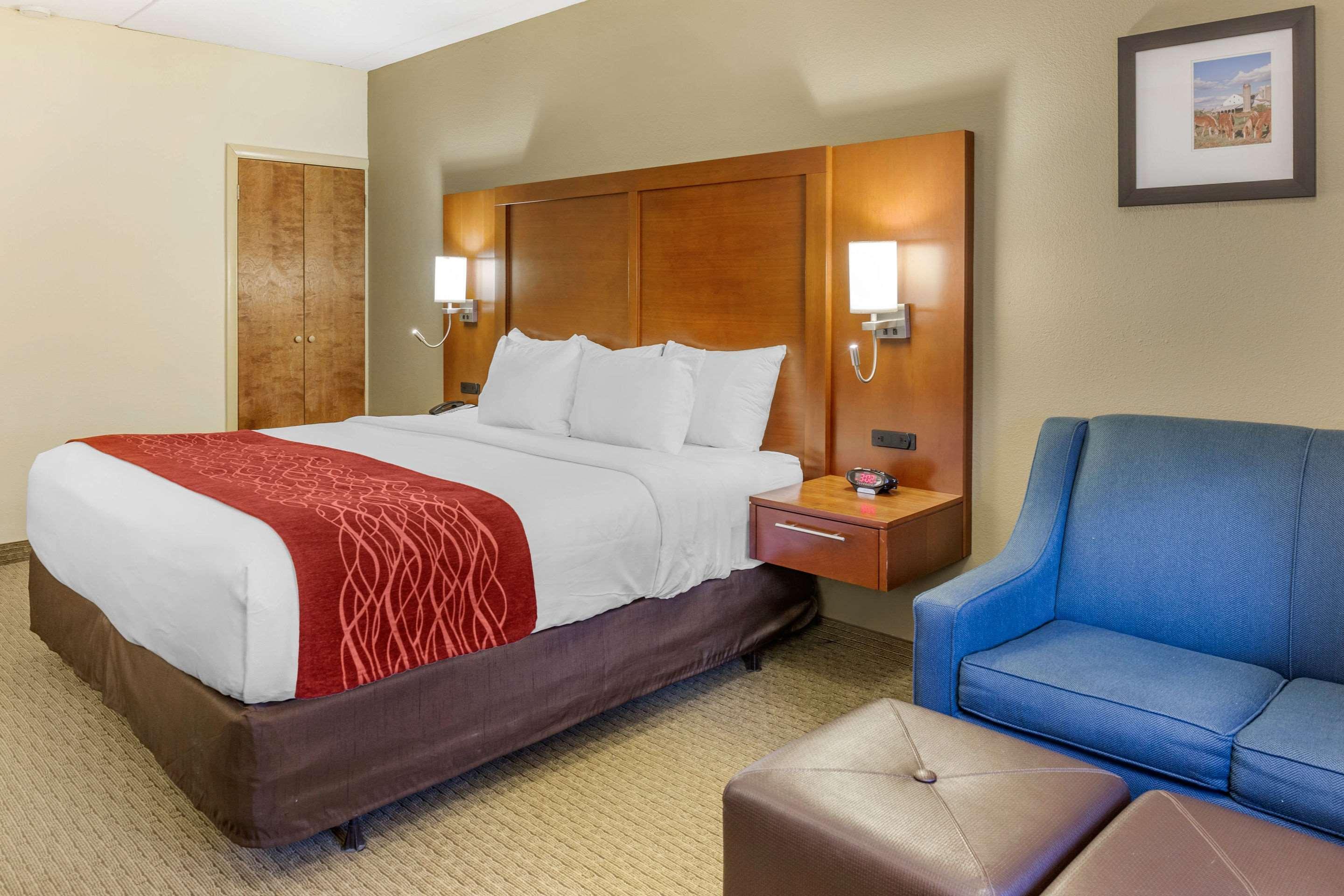 Comfort Inn Lancaster At Rockvale Smoketown  Экстерьер фото
