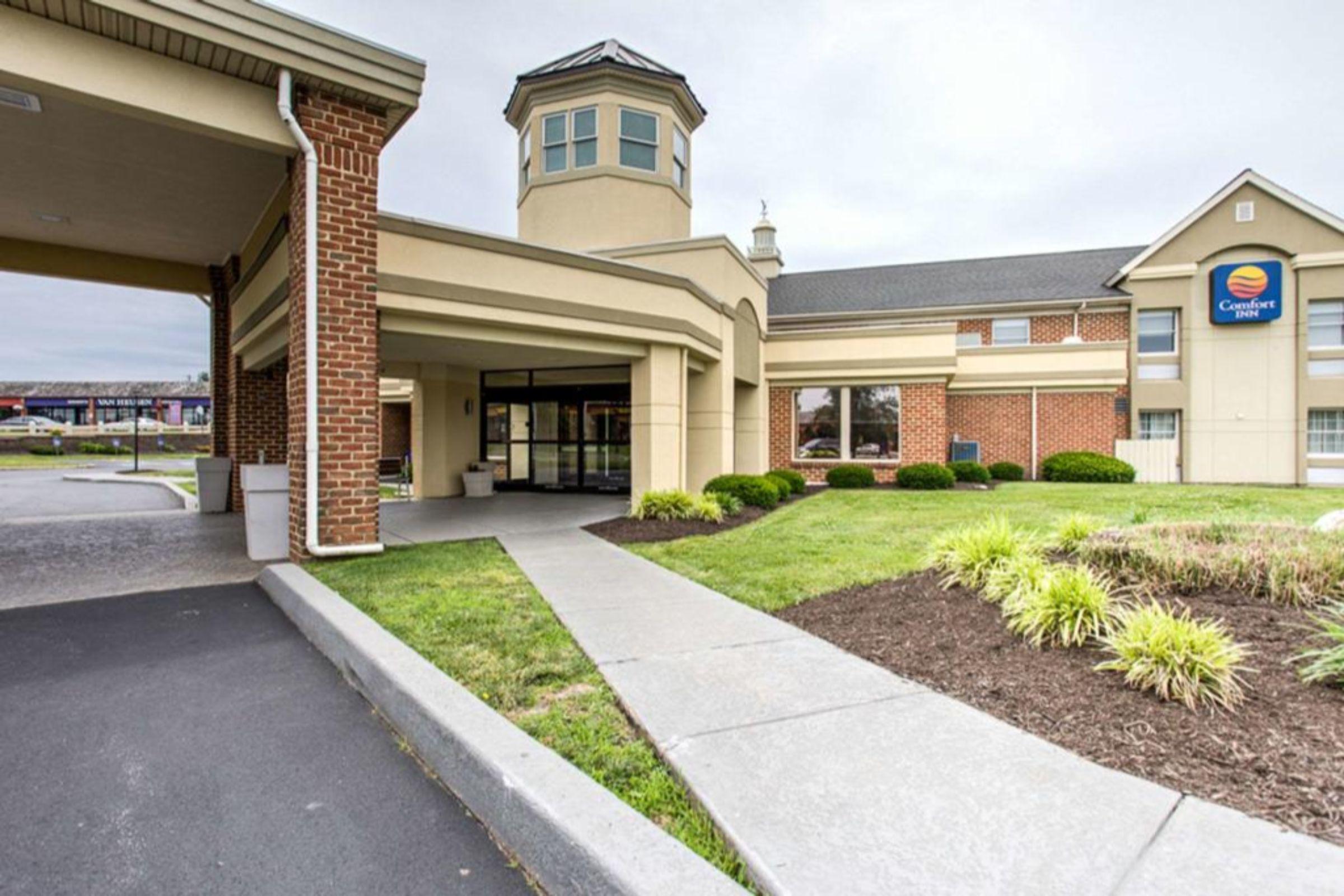 Comfort Inn Lancaster At Rockvale Smoketown  Экстерьер фото