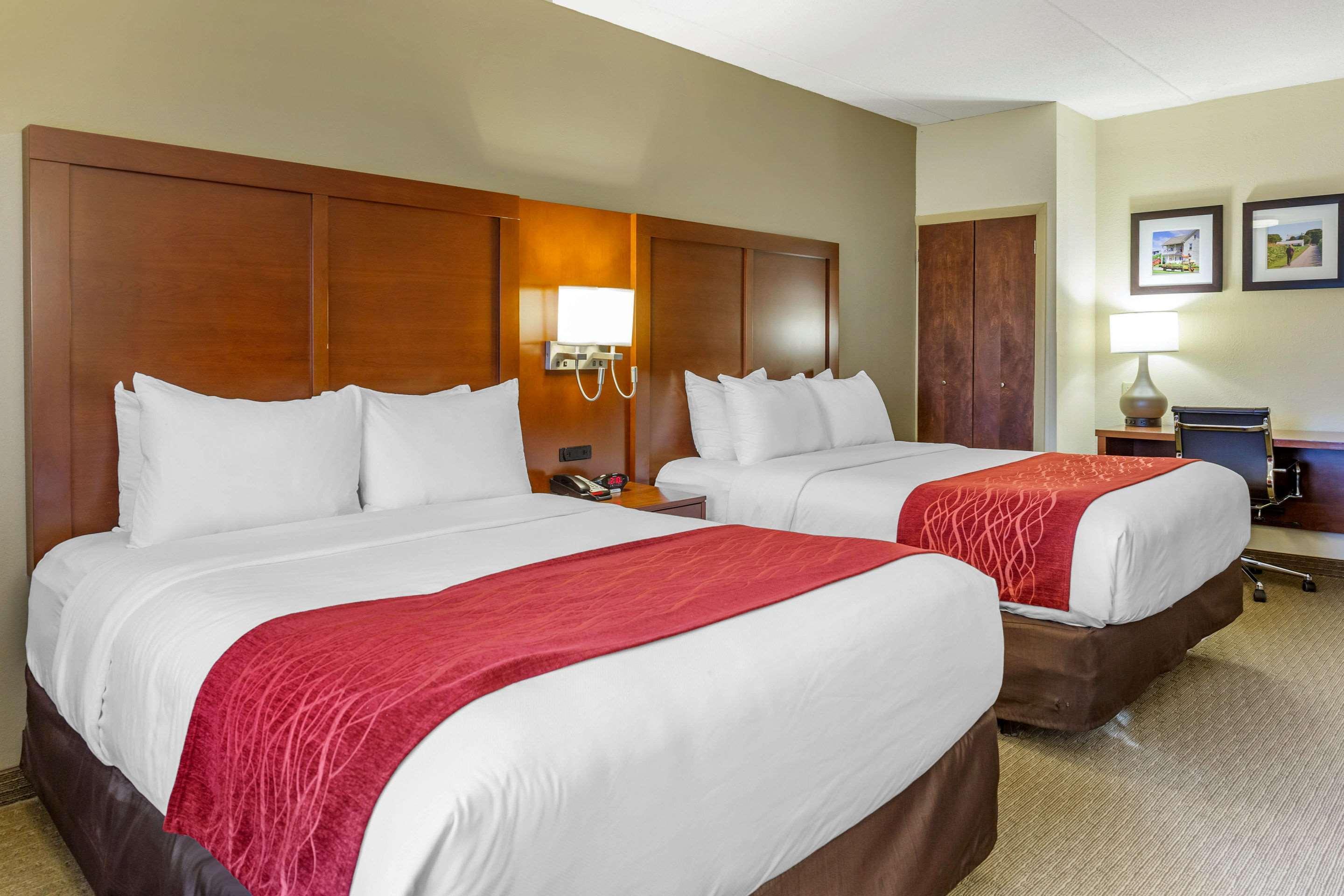 Comfort Inn Lancaster At Rockvale Smoketown  Экстерьер фото