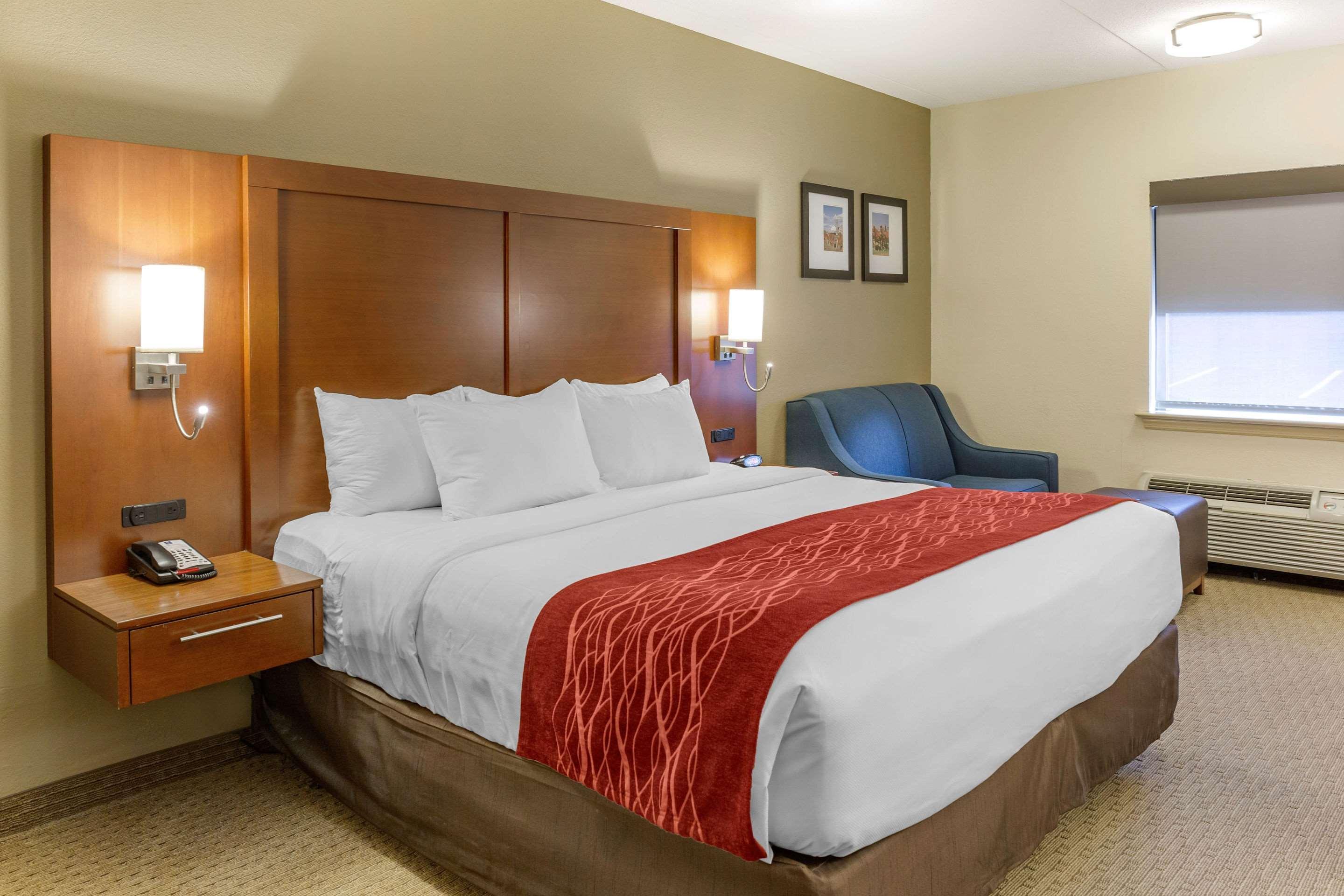 Comfort Inn Lancaster At Rockvale Smoketown  Экстерьер фото